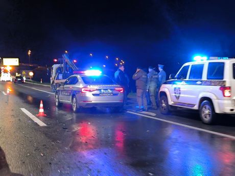 Lančani sudar kod Mladenovca Mladenovac saobraćajna nesreća