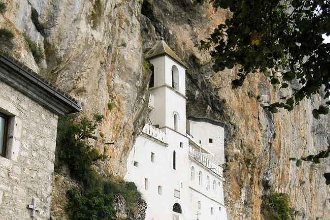 Manastir Ostrog, Crna Gora Manastir Ostrog, Crna Gora