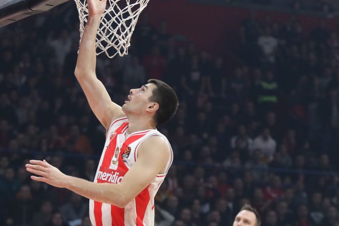 KK Crvena zvezda - KK Olimpija Milano