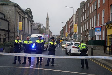 Dablin ubadanje, nasilne demonstracije u Dablinu Irska