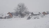 Borba sa mećavom trajala čitavu noć oko Zlatibora: Teški sati za putare, ovde je palo najviše snega