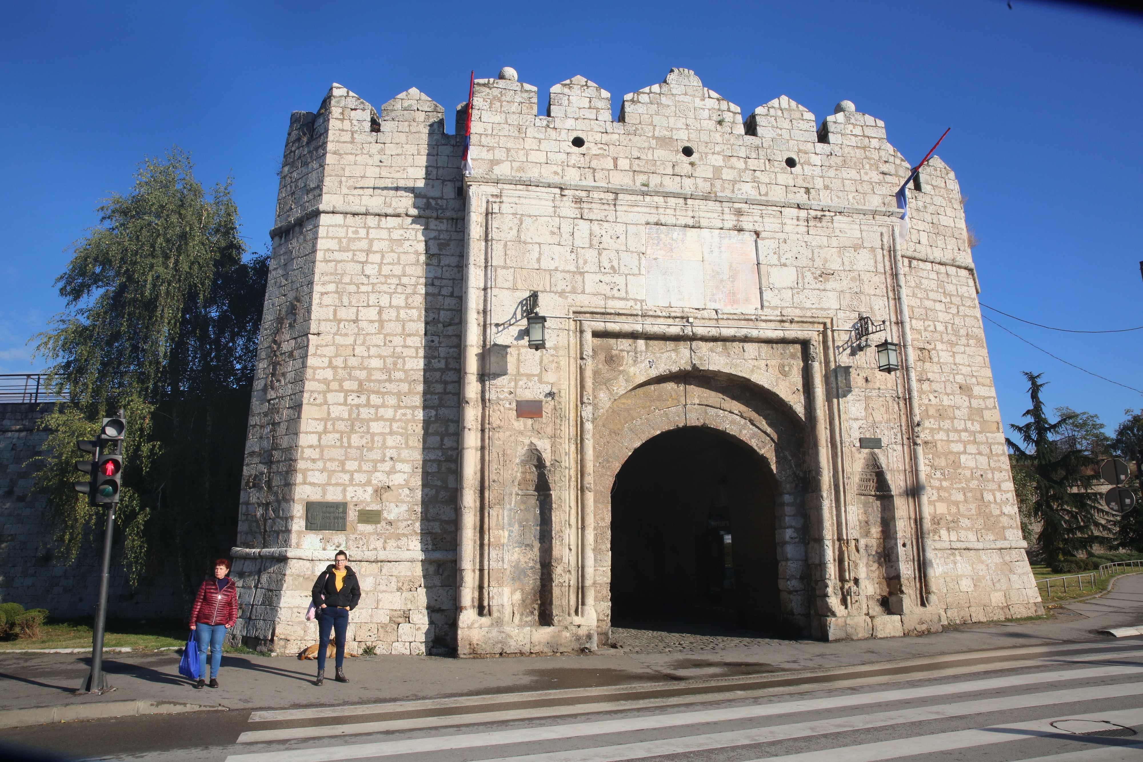 Nesvakidašnji prizor u Nišu: Opšti haos na ulicama, zakrčen saobraćaj