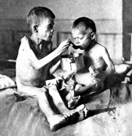 Ukrajina, žrtave velike gladi -gladomor ili Holodomor 1932. Ukrajina, žrtave velike gladi -gladomor ili Holodomor 1932.