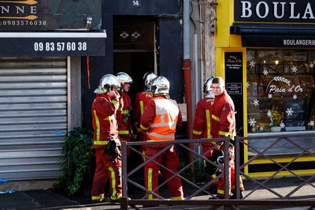 Seine-Saint-Denis požar u Parizu Seine-Saint-Denis požar u Parizu