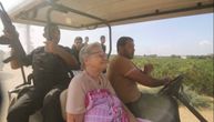 Fotografija na kojoj je teroristi Hamasa voze u golf kolima obišla je svet: Jafa je opet sa porodicom