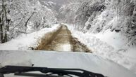Vanredna situacija proglašena u još jednoj opštini u Srbiji: Sneg premašio visinu od 80 centimetara