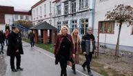 Ministarka Kisić obišla radove na vrtiću u Krnjevu: Cilj nam je da se u svakom delu Srbije rađa još više dece