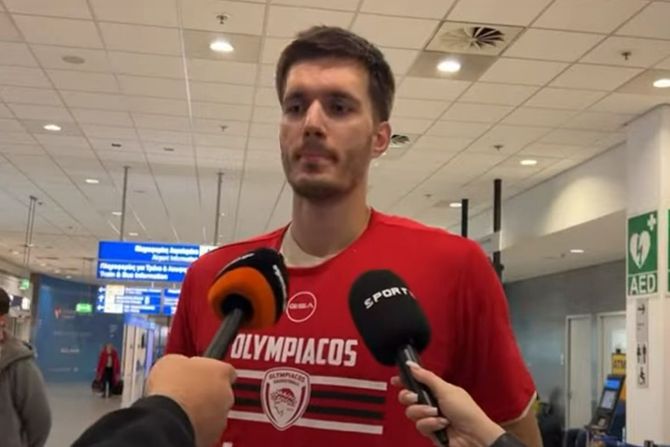 Filip Petrušev u Olipijakosu Filip Petrušev u Olipijakosu