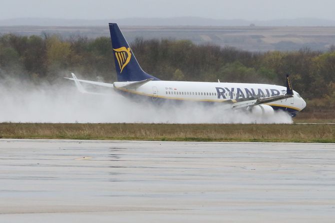 Ryanair B737