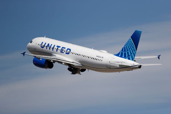 Avion Junajted Erlajnz United Airlines