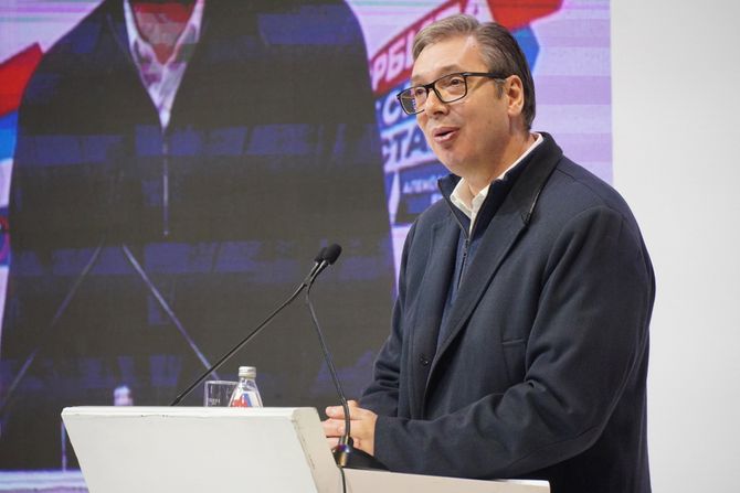 Aleksandar Vučić Užice SNS predizborni skup