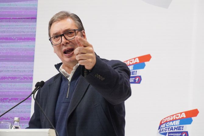 Aleksandar Vučić Užice SNS predizborni skup