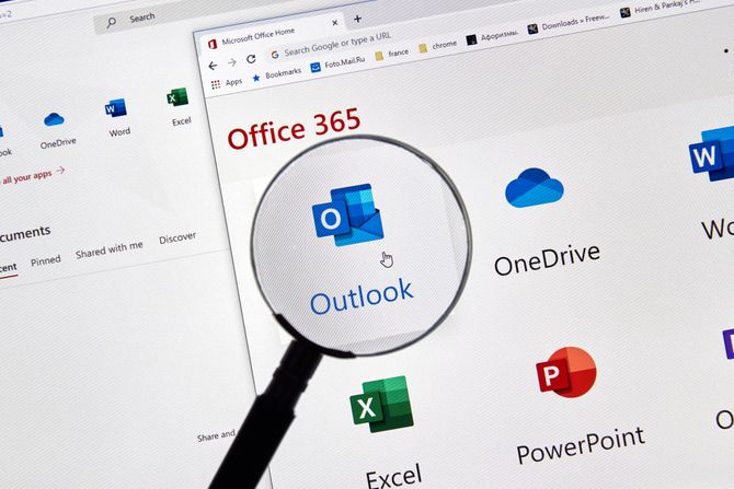 Microsoft Outlook