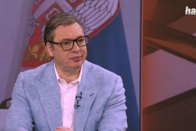 Aleksandar Vučić, Hepi TV