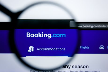 Booking.com, logo