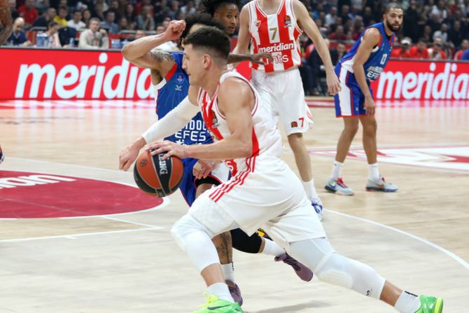 KK Crvena zvezda - KK Efes