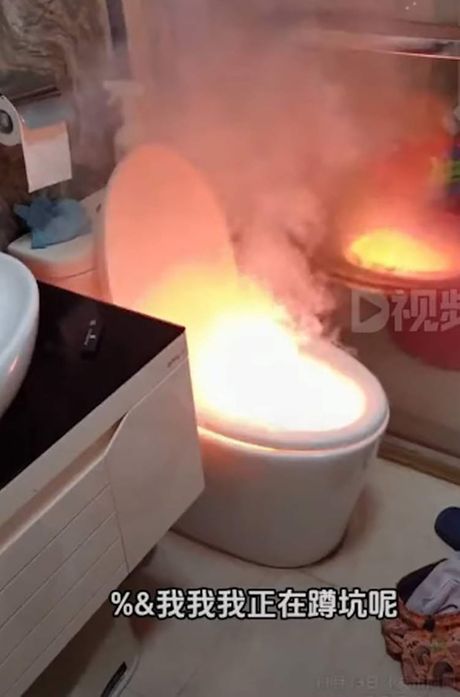 WC šolja se zapalila WC šolja se zapalila