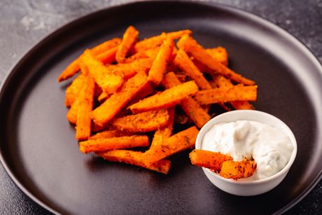 Pomfrit, batat, sladak krompir Pomfrit, batat, sladak krompir