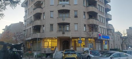 Vanja Gorčevska Skoplje zgrada