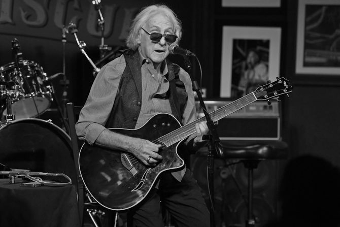 Denny Laine Denny Laine