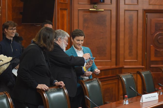 Ana Brnabic sa dir Epla