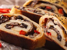 Rolat, slani rolat, pica rolat, rolat sa pečurkama, posni rolat