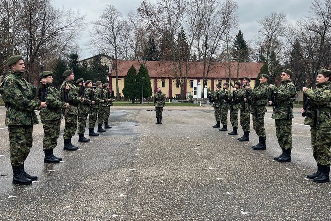 Vojska Srbije obuka, Sombor, Valjevo, Leskovac