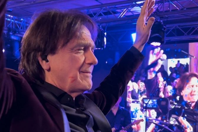 Zdravko Čolić koncert Zdravko Čolić koncert