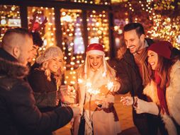 Nova Godina, novogodišnja čarolija, pokloni