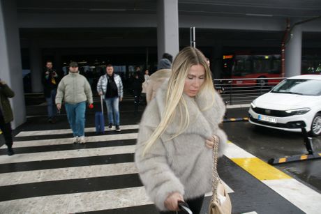 Poznati aerodrom Vesna Đogani