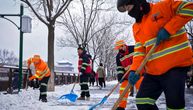 Hladni talas u Kini: Zatvorene škole i putevi, odloženi letovi, sneg prekrio i Peking