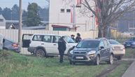 Prve fotografije sa mesta pucnjave u Šapcu: Muškarac ranjen u glavu