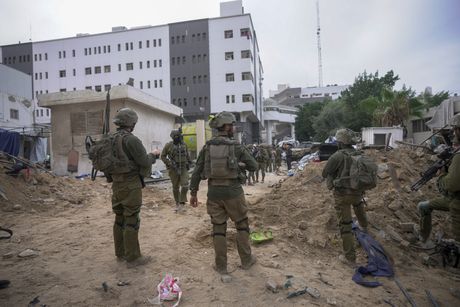 Izraelska vojska u Hamasovim tunelima