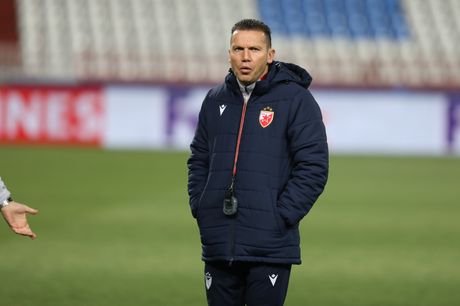 FK Crvena Zvezda, Trening pred Mančester Siti