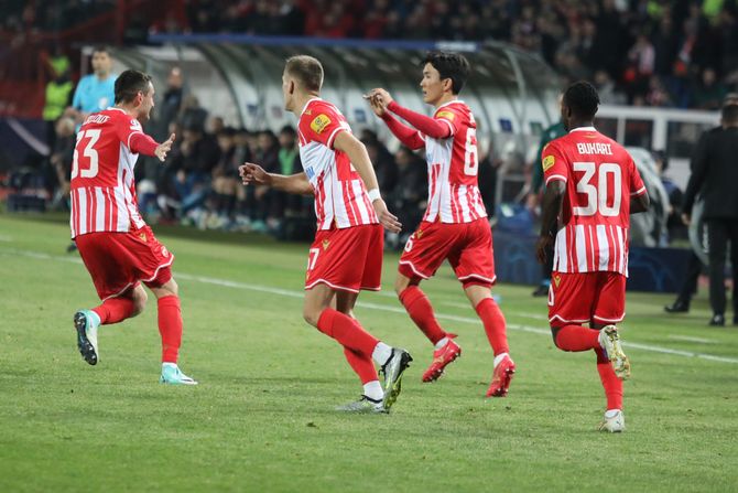 FK Crvena zvezda - FK Mančester siti