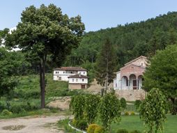 Manastir Sukovo, Srbija