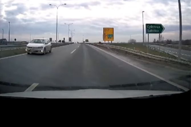 Vožnja u kontra smeru na Zrenjaninskom putu Vožnja u kontra smeru na Zrenjaninskom putu