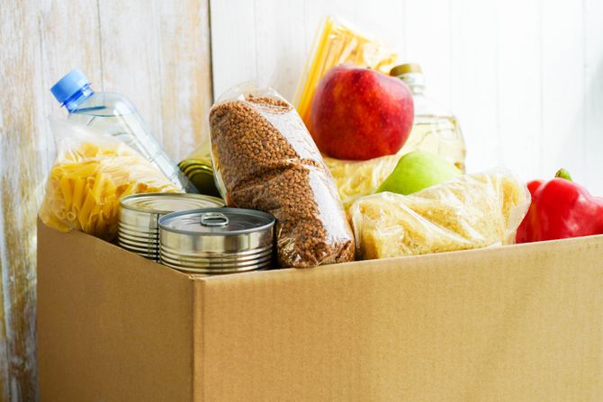 hrana, doniranje, pokloni hrana, doniranje, pokloni