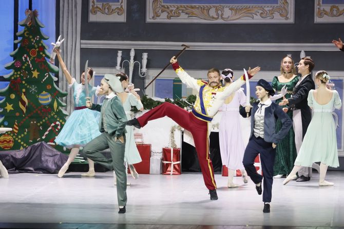 Ansambl Ukrajinskog klasičanog baleta izveo spektakl "Krcko Oraščić"