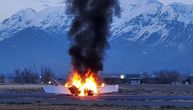 Laki četvorosed Diamond Star se zapalio iznad jezera Juta: Pilot uspeo da sleti, avion potpuno uništen