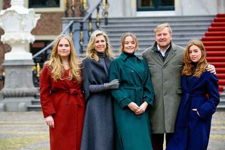 Kraljica Maksima, holandska kraljevska porodica