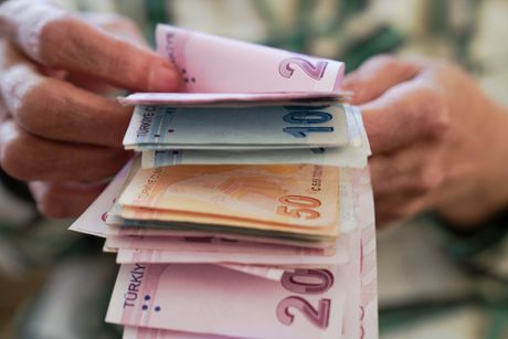 Turske lire, pare, novac