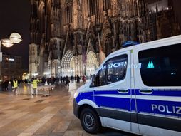 Nemačka Keln katedrala policija terorizam