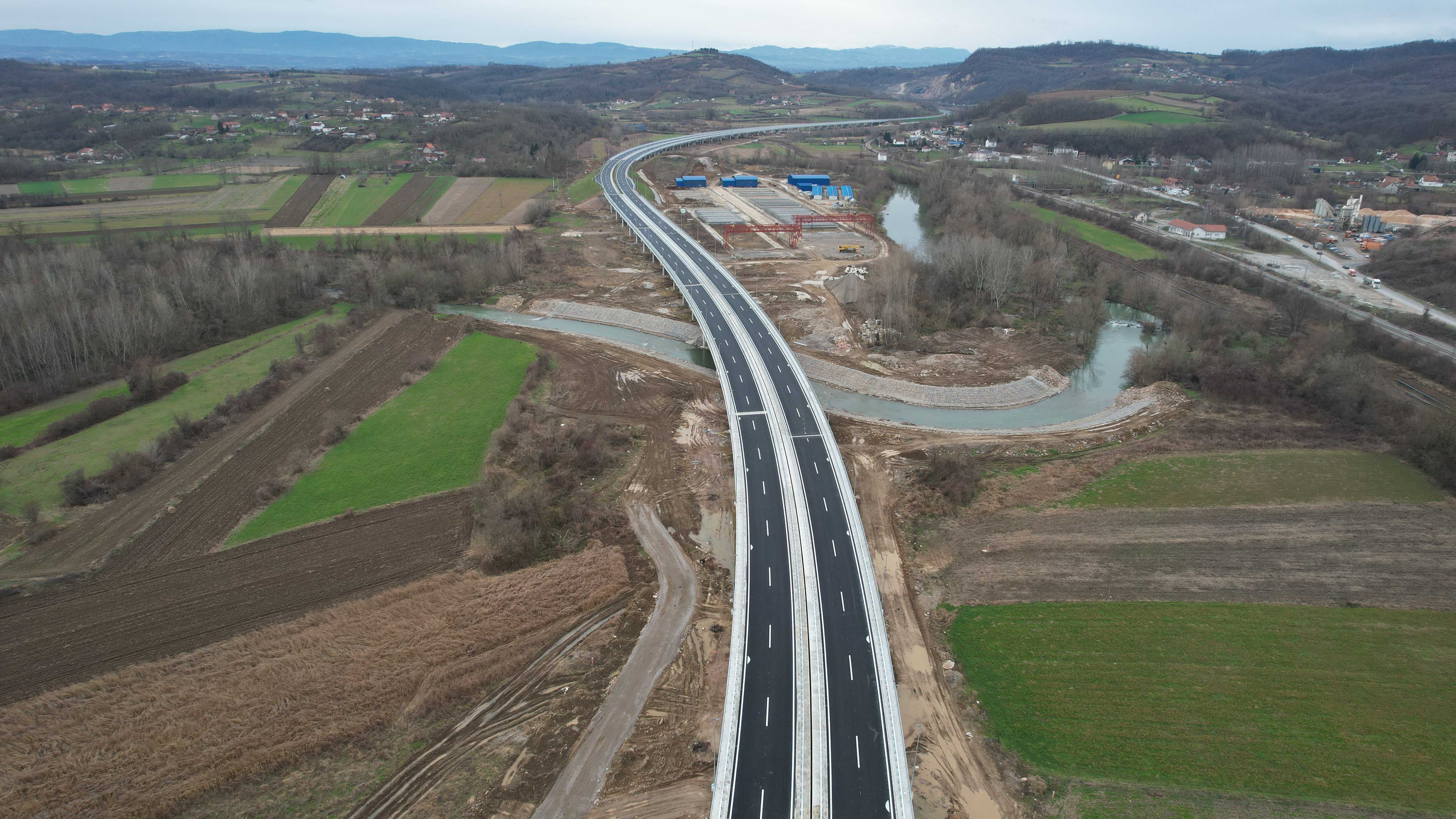 Stiže "Osmeh Vojvodine": Potpisan ugovor za 186 km puta, 12 petlji i 46 mostova - evo kuda će prolaziti