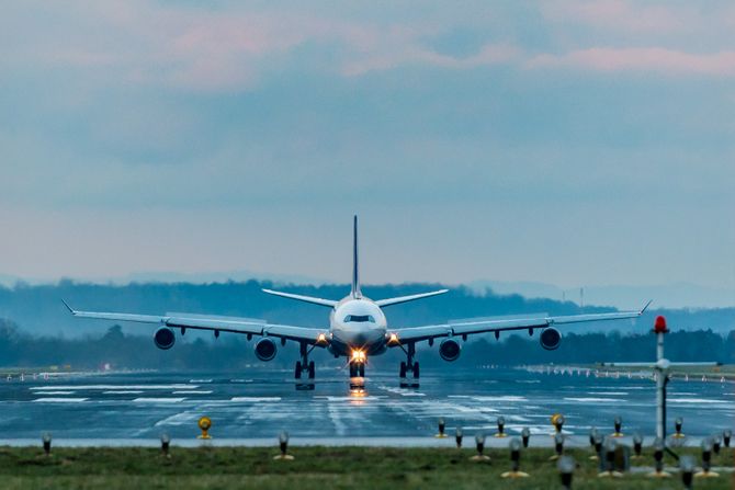 Airbus 340 Avioni