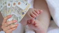 Od 1. januara još 120.000 dinara za drugo rođeno dete: Ova opština iznenadila novogodišnjom odlukom