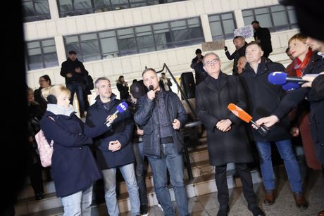 Protest Srbija protiv nasilja SPN Republička izborna komisija RIK