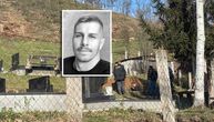 Ovde će večno počivati Janjušev brat Mihailo: Tužna scena sa groblja u Prijepolju