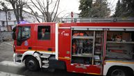 Ugašen požar koji je izbio u prizemlju zgrade u Lazarevcu: Poznato ima li povređenih