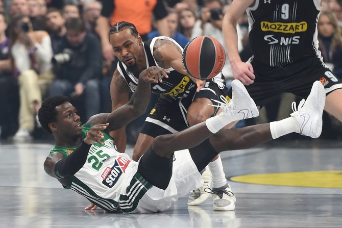 Kendrik Nan i Kevin Panter, KK Panatinaikos - KK Partizan